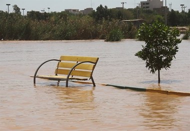 جاده ساحلی غربی و شرقی کارون در اهواز مسدود شد