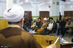 نشست علمی «امام خمینی (س)، حوزه پیشرو و سرآمد و بایسته های فقه کارآمد»