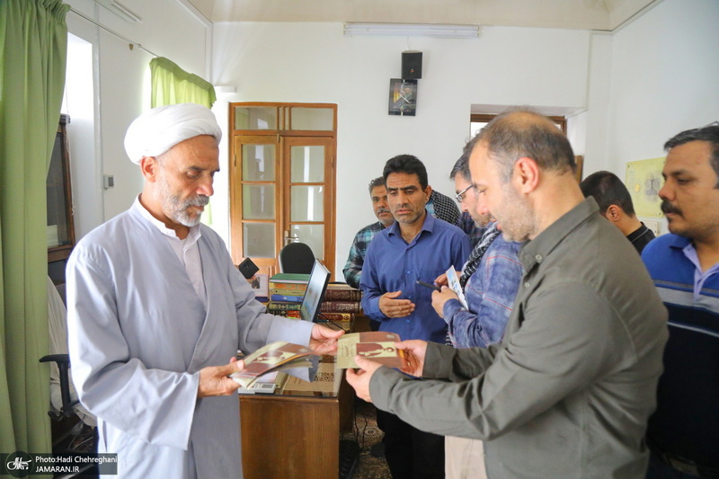 تجدید میثاق اقشار مختلف مردم با آرمان های امام خمینی (س) در قم