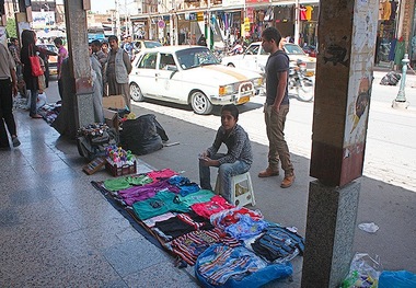 آغاز ساماندهی دستفروشان در 3 منطقه کرج