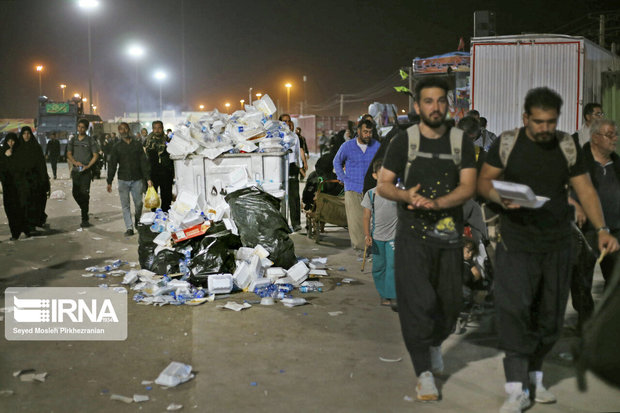 جمع آوری روزانه ١٠٠ تن زباله در نجف توسط شهرداری تهران