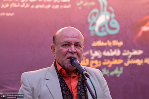 مراسم شب میلاد حضرت زهرا (س) و فرزند برومندش حضرت روح الله در حرم امام خمینی