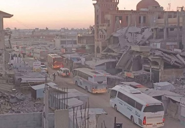 تبادل اسرا میان حماس و رژیم صهیونیستی آغاز شد + عکس و فیلم