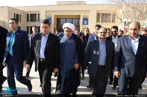 بازدید وزیر صنعت، معدن‎ و تجارت از بیت تاریخی امام در خمین