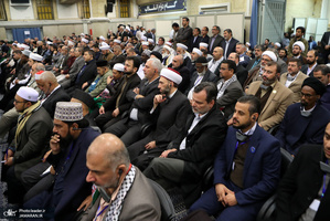 دیدار مسئولان نظام و میهمانان کنفرانس وحدت اسلامى‌ با رهبر معظم انقلاب