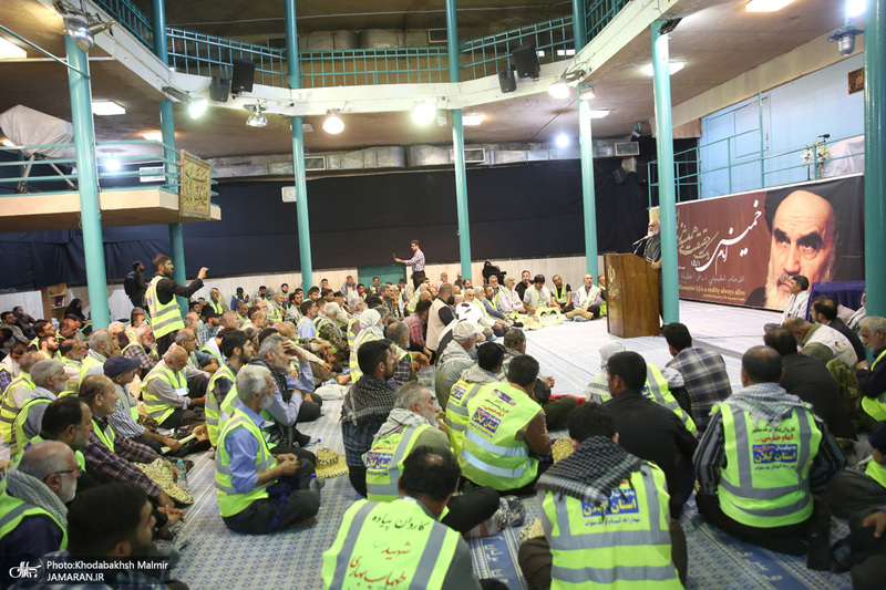 تجدید میثاق کاروان پیاده روی استان گیلان با آرمان های امام راحل