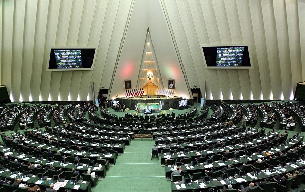 غلامی و اردکانیان رأی اعتماد گرفتند