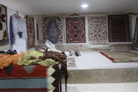 استان مرکزی در راه اندازی بازارچه های صنایع دستی رتبه نخست کشور را دارد