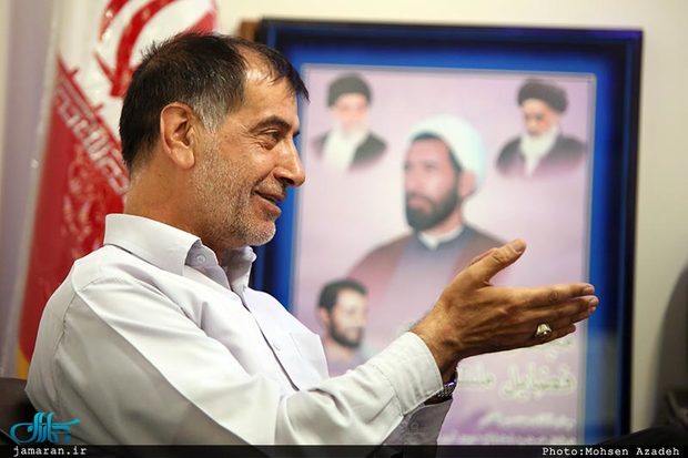 همه ما دست به دست هم داده‌ایم که مردم را ناامید کنیم/ پیشنهاد باهنر در خصوص دودوره ای شدن انتصابات در شورای نگهبان/ احمدی نژاد باید مدیریت شود تا آینده‌ای نداشته باشد