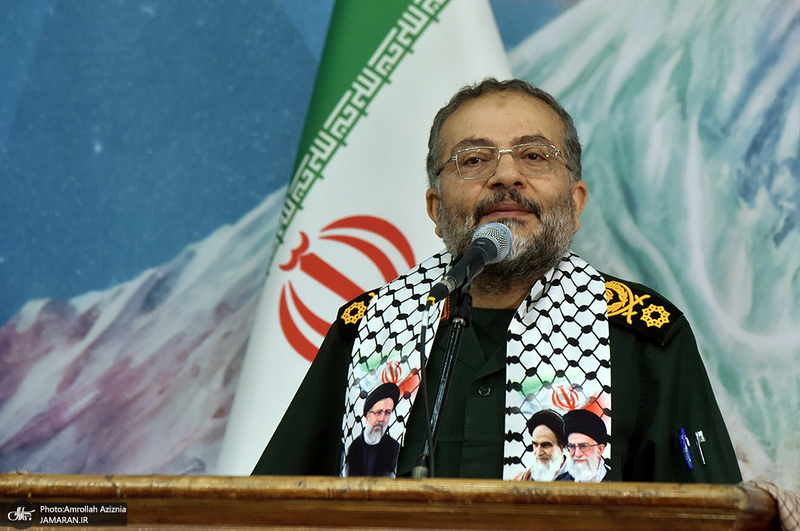 گردهمایی دانشجویان و طلاب بسیجی در حرم مطهر امام خمینی (س)