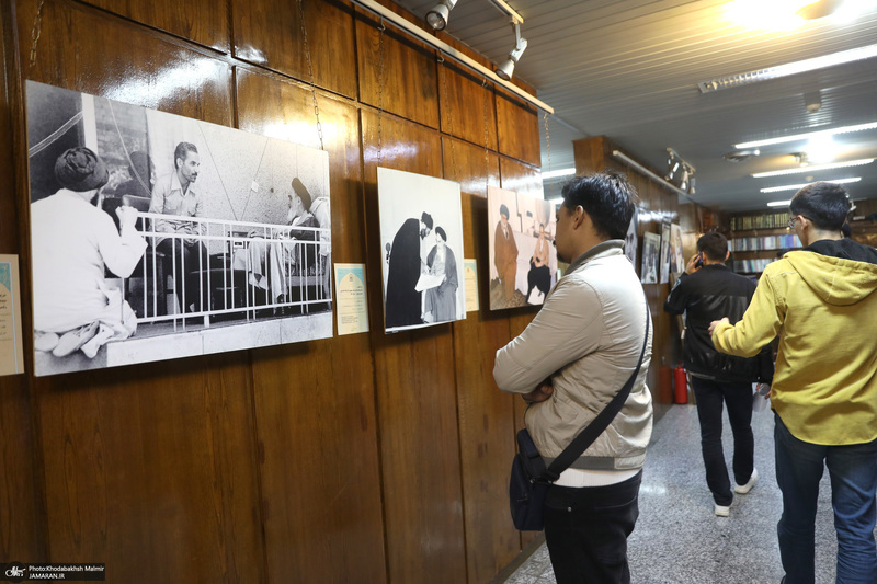 بازدید اقشار مختلف مردم از بیت امام خمینی (س) در جماران