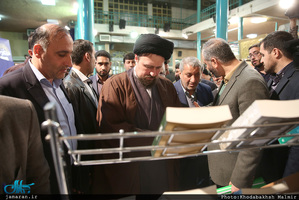 رونمایی از  از ٢١اثر جديد تاريخ شفاهي انتشارات سوره مهر با حضور سید حسن خمینی