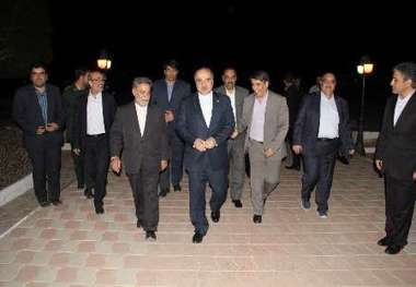 وزیر ورزش برای شرکت در مراسم اختتامیه فوتبال ساحلی جهان وارد یزد شد