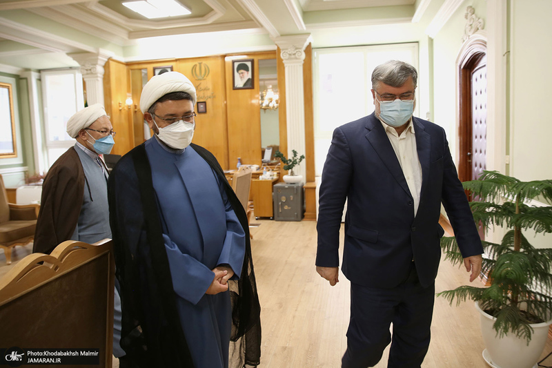 دیدار سرپرست موسسه تنظیم و نشر آثار امام خمینی(س) با استاندار خراسان‌رضوی