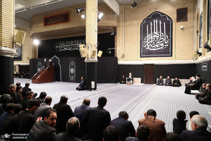 مراسم عزاداری شب شهادت حضرت فاطمه‌زهرا (س) در حسینیه امام خمینی