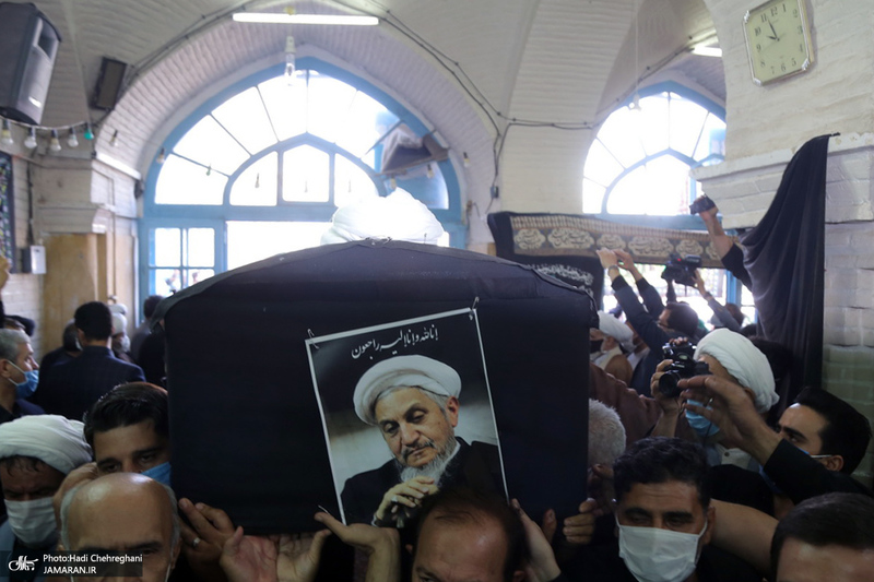 مراسم تشییع و خاکسپاری آیت الله العظمی صانعی(ره) در قم