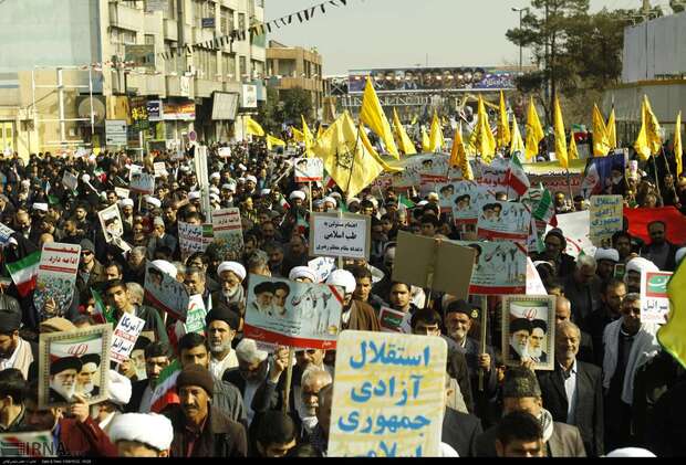 جامعه مدرسین حوزه علمیه قم:راهپیمایی 22 بهمن ضربه ای سهمگین بر پیکره استکبارجهانی زد