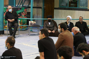 مراسم عزاداری صبح عاشورا در حسینیه جماران