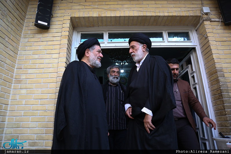 مراسم ختم مادر حجت الاسلام و المسلمین محتشمی پور در مسجد خاتم انبیاء (ص)