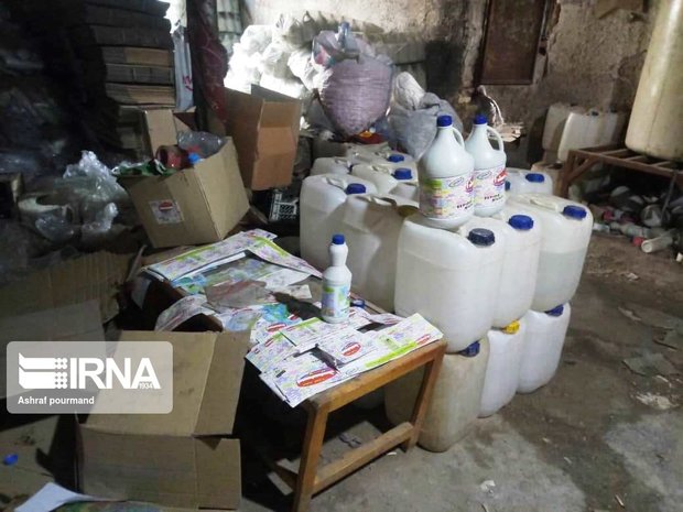 کشف بیش سه هزار لیتر مواد ضدعفونی کننده در خرم‌آباد