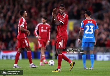 عکس| کنایه گالاتاسرای به شعار لیورپول!