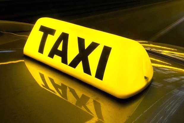 فعالیت تاکسی های اینترنتی در مهاباد غیرقانونی اعلام شد