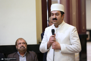 دیدار جمعی از نمایندگان پیروان ادیان الهی با سید حسن خمینی