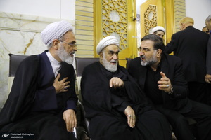 مراسم بزرگداشت رئیس جمهوری و یارانش در حرم حضرت معصومه(س)