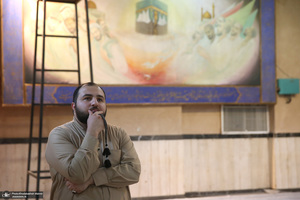 بازدید جمعی از دانشجویان کشور عراق از بیت امام خمینی درجماران