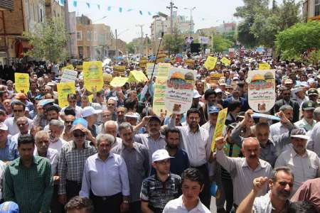 فریاد مرگ بر اسرائیل در شهرهای شمال استان اصفهان طنین انداز شد