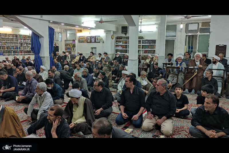 احیای شب بیست و یکم ماه مبارک رمضان در بیت آیت الله العظمی صانعی (ره)