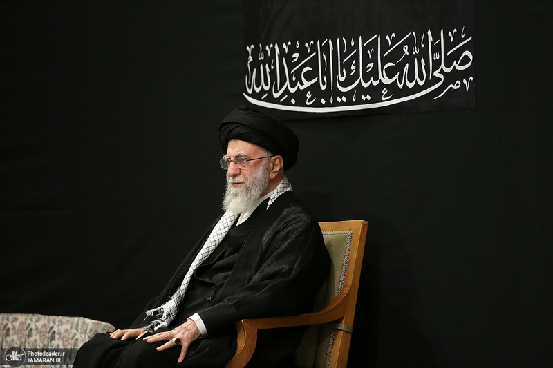 مراسم عزادارای شب عاشورا با حضور رهبر انقلاب اسلامی