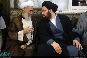 حضور سید علی خمینی در مراسم بزرگداشت ابومحمد صدیقی برادر حجت الاسلام و المسلمین کاظم صدیقی 