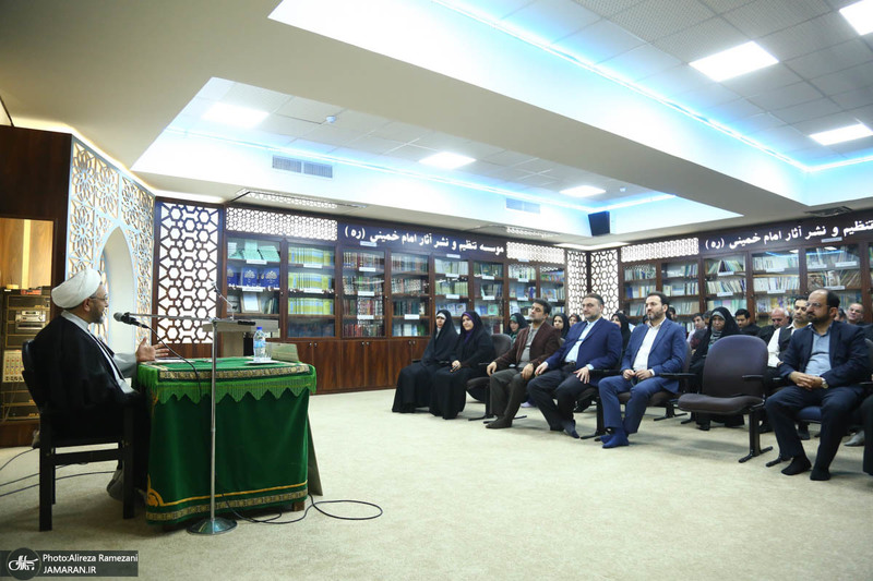 مراسم بزرگداشت روز زن در موسسه تنظیم و نشر آثار امام خمینی (ره)