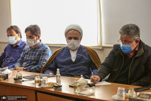 نشست هم اندیشی سرپرست موسسه تنظیم و نشر آثار امام خمینی(ره) با مدیران دفتر نمایندگی قم