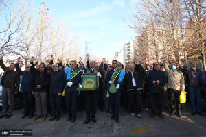 تشییع پیکر شهدای مدافع حرم در شهرک شهید محلاتی