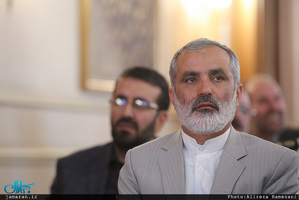 نشست مسئولان و دست اندرکاران مراسم بیست و نهمین سالگرد بزرگداشت امام خمینی(س)