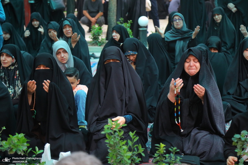 مراسم تحویل سال نو در گلزار شهدای قم‎