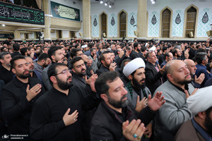 دومین شب مراسم عزاداری حضرت فاطمه‌زهرا (س) در حسینیه امام خمینی