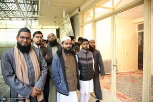 بازدید جمعی از فرهیختگان کشور هند از جماران‎