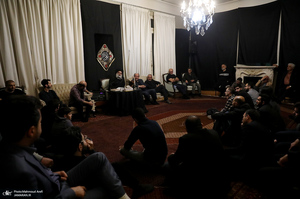 احیای شب بیست و یکم ماه مبارک رمضان در منزل صادق خرازی