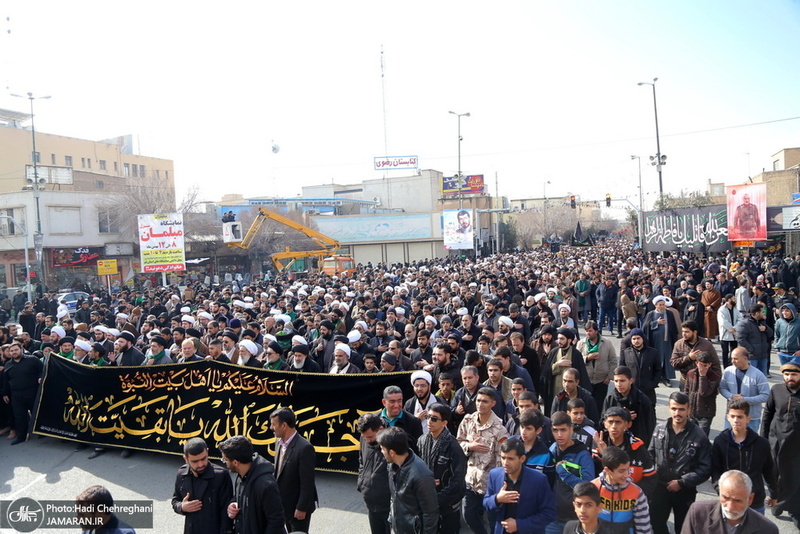 دسته عزاداری روز شهادت حضرت زهرا(س) با حضور آیت الله العظمی وحید خراسانی
