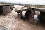 تخریب هفت پل موقت در لرستان براثر سیلاب