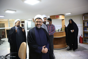 بازدید رئیس موسسه تنظیم و نشر آثار امام خمینی (س) از کتابخانه پژوهشگاه قوه‌قضاییه