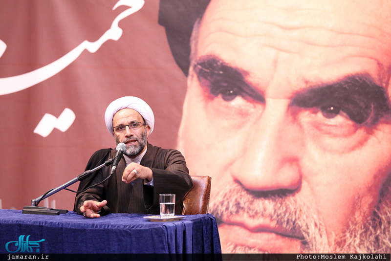 مراسم تحلیف و اختتامیه دوره های عمومی بدو خدمت پاسداری خواهران 