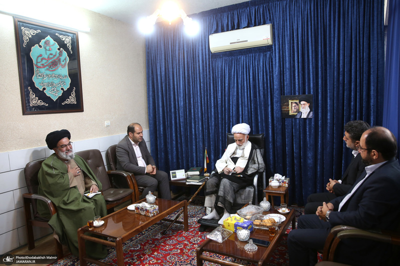 دیدار معاون فرهنگی موسسه با آیت الله دری نجف آبادی