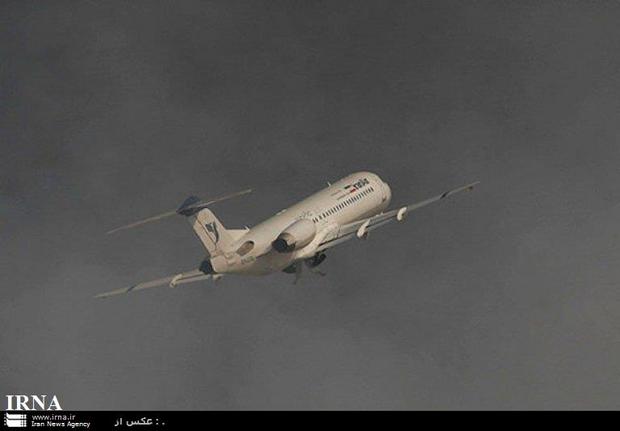 گرد و غبار چهار پرواز فرودگاه اهواز را لغو کرد فرود یک پرواز در فرودگاه شیراز