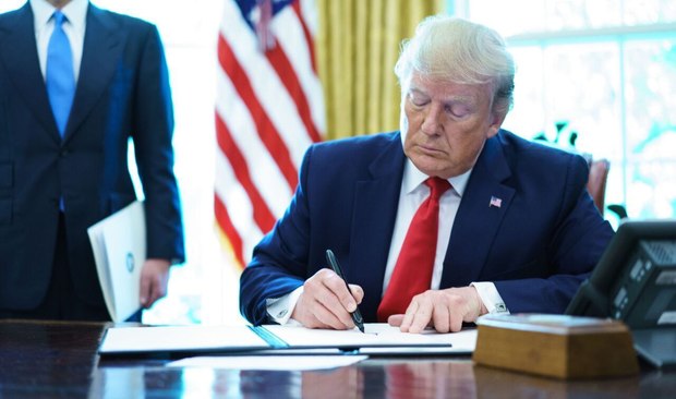 ترامپ: تعرفه ۳۵ درصدی بر کالاهای کانادایی اعمال می‌شود