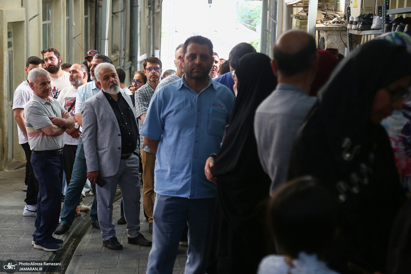 مرحله دوم انتخابات ریاست جمهوری چهاردهم در حسینیه جماران - 7