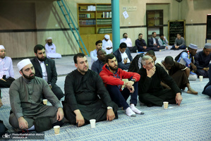 بازدید جمعی از شرکت کنندگان سی وششمین دوره مسابقات بین المللی قرآن کریم از جماران‎